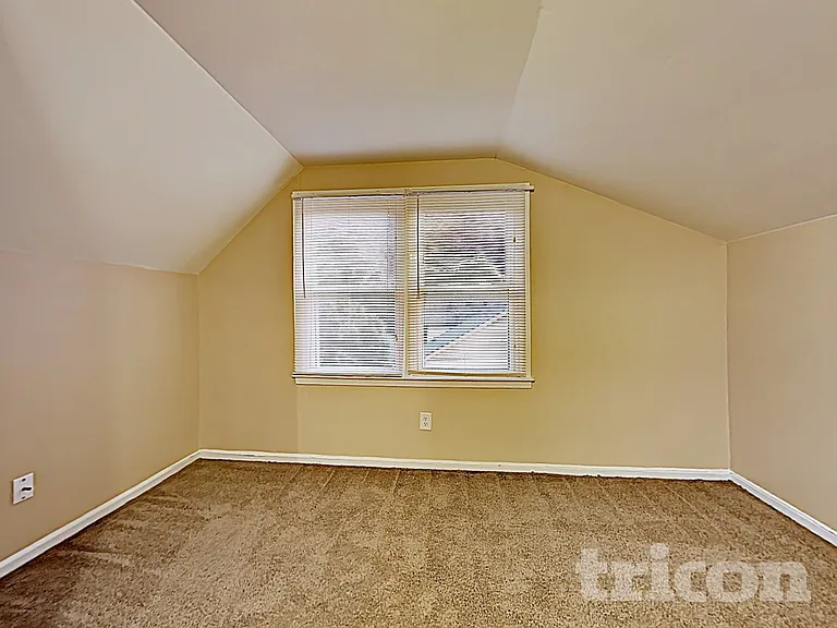 6311 Coach Hill Ln — Photo 12