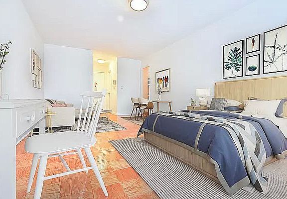 2nd image of 236 E 36th St Penthouse F0