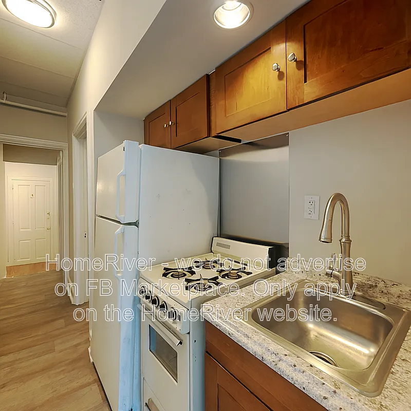 1 bed, 1.0 bath, 800 sqft, $1,000 — Photo 4