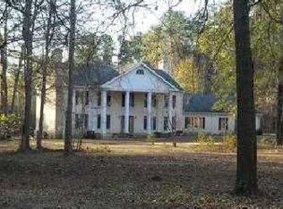 130 Oconner Dr NW, Milledgeville, GA 31061