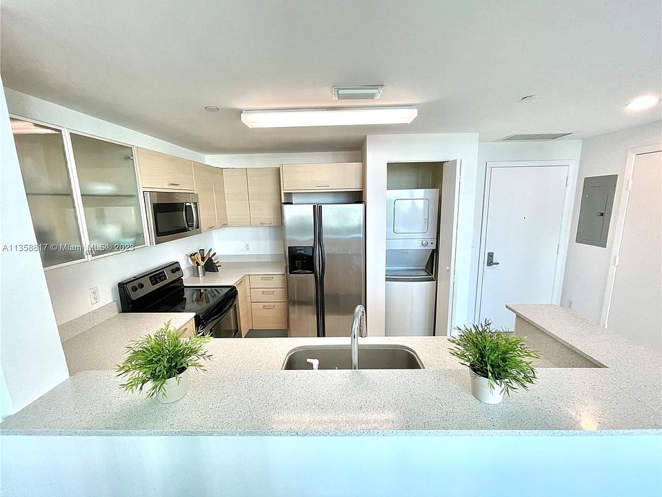 1st image of 350 NE 24th St APT 709