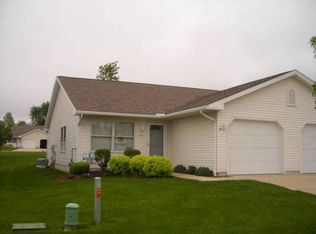 415 Spruce St, Barberton, OH 44203
