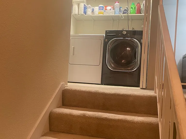 3215 Groth Ct — Photo 15