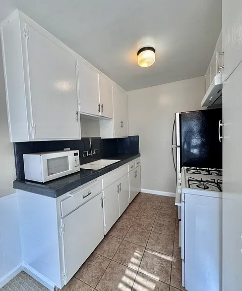 4351 Alabama St — Photo 7