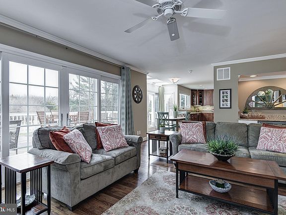 4th image of 15201 Water Oak Dr