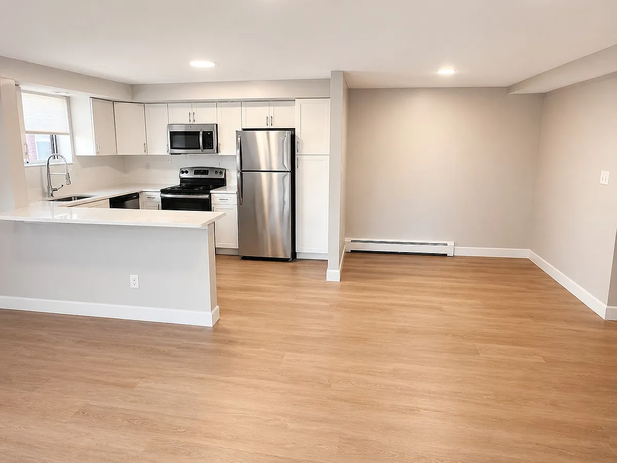 Building Photo - 7 Stonehill Dr #4