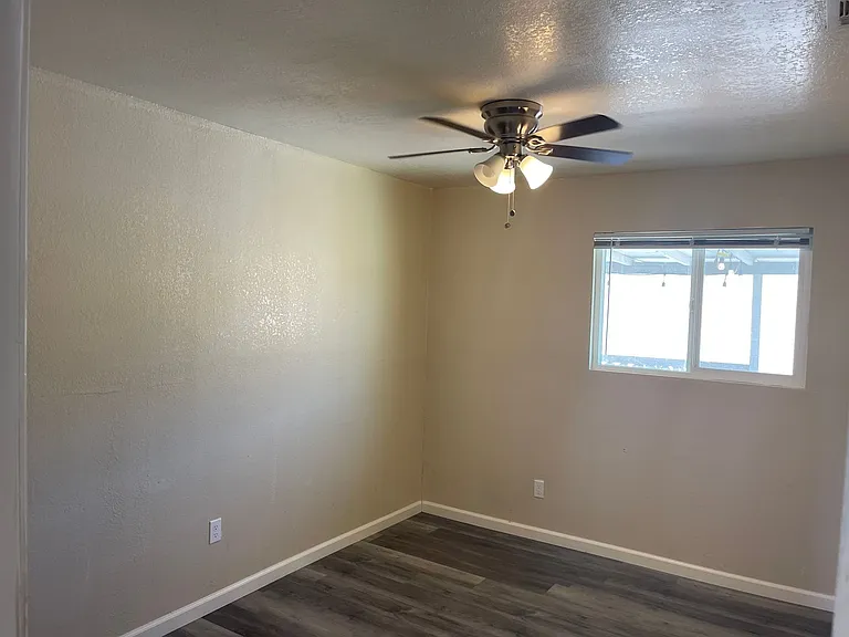 7846 Jenny Lind Rd #B — Photo 23