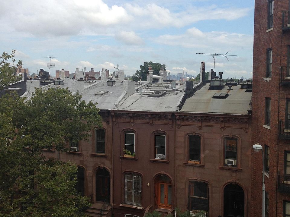 1st image of 60 Herkimer St APT 4