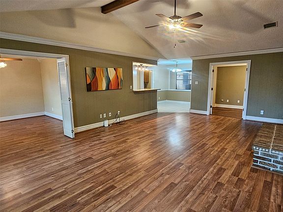 5th image of 3414 Knob Hill St