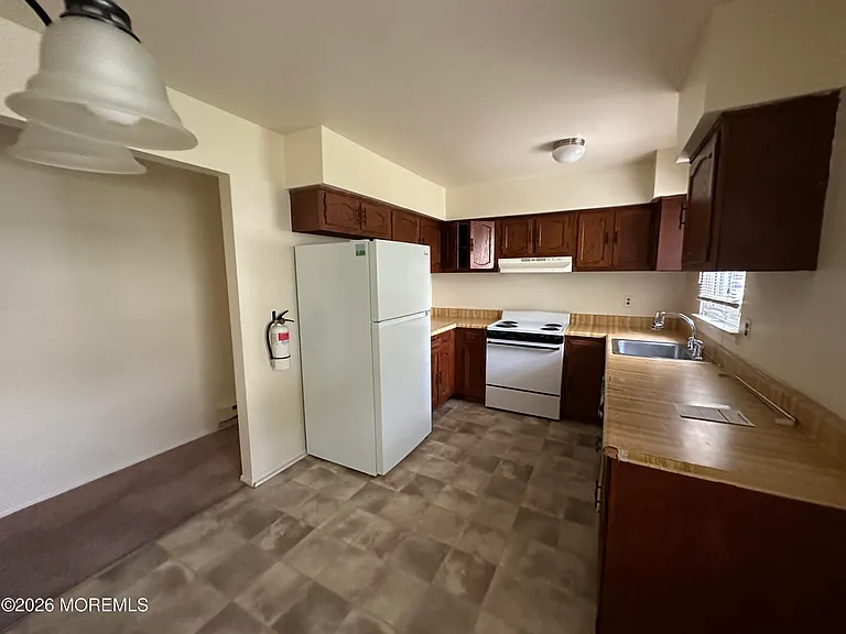 2 Fallbrook St #52 — Photo 7