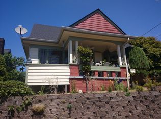 102 NW 62nd St, Seattle, WA 98107