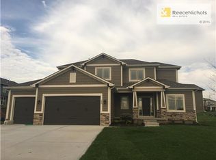 3111 SE 3rd Ter, Lees Summit, MO 64063