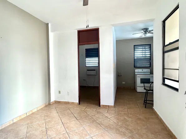 752 Avelino Vicente, San Juan, PR