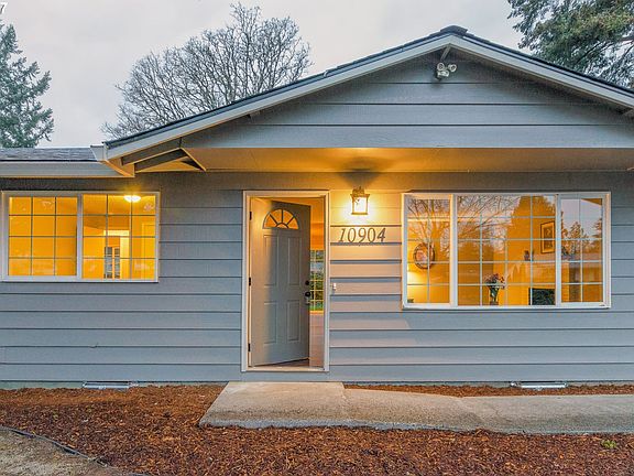 3rd image of 10904 NE 47th St