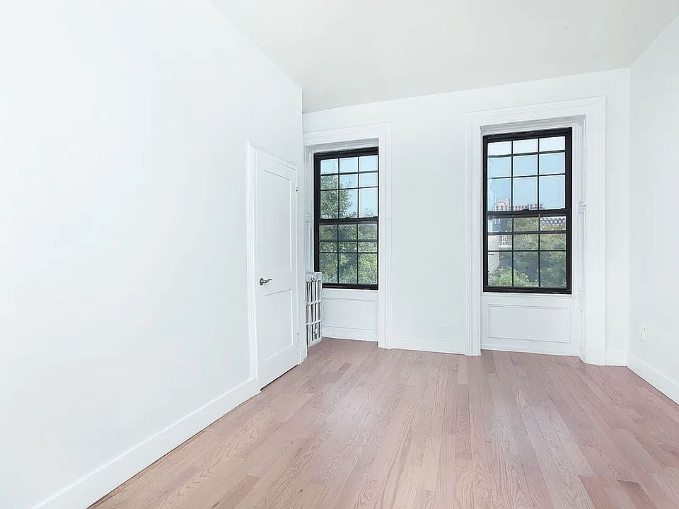 2nd image of 1976 Madison Ave APT 4A