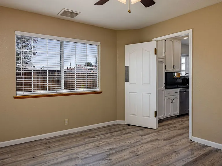 1221 Alysa Ct — Photo 11