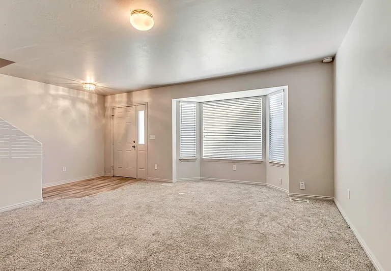 1413 S 1470 E — Photo 1