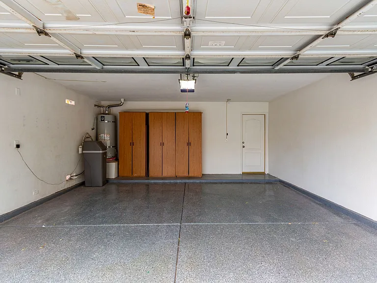 2412 Shady Vista Dr — Photo 31