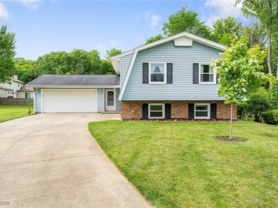 2008 Ashbrook Ave, Louisville, OH, 44641