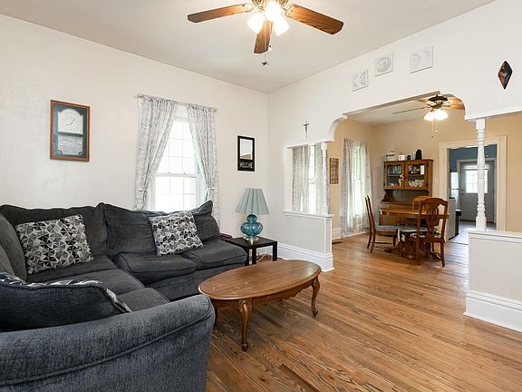 4th image of 2208 Edison Ave