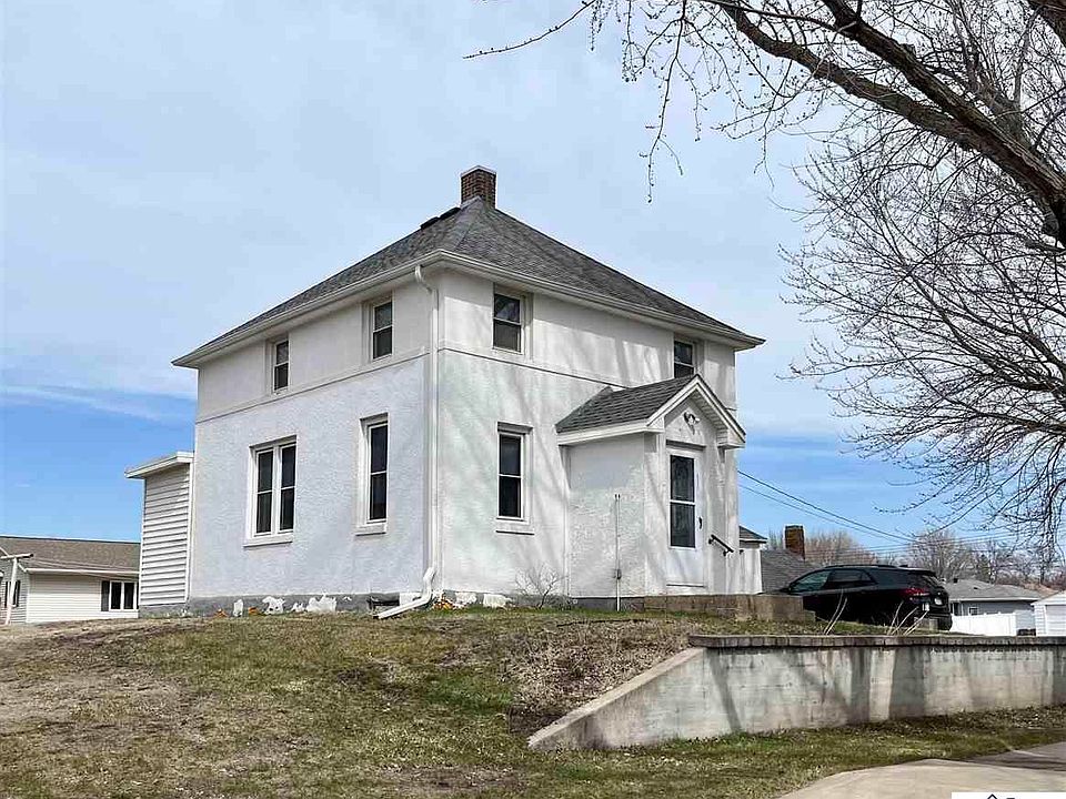 1st image of 1100 N Garden St
