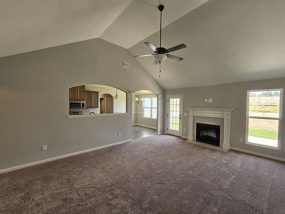 2nd image of 3077 Easton Drive