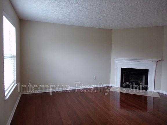 5th image of 7839 Meadowhaven Blvd