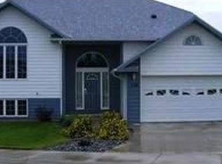 110 Dupont Dr, Lander, WY 82520