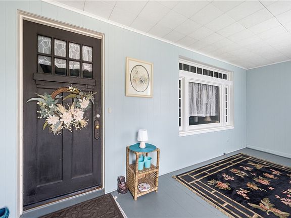 4th image of 161 James St