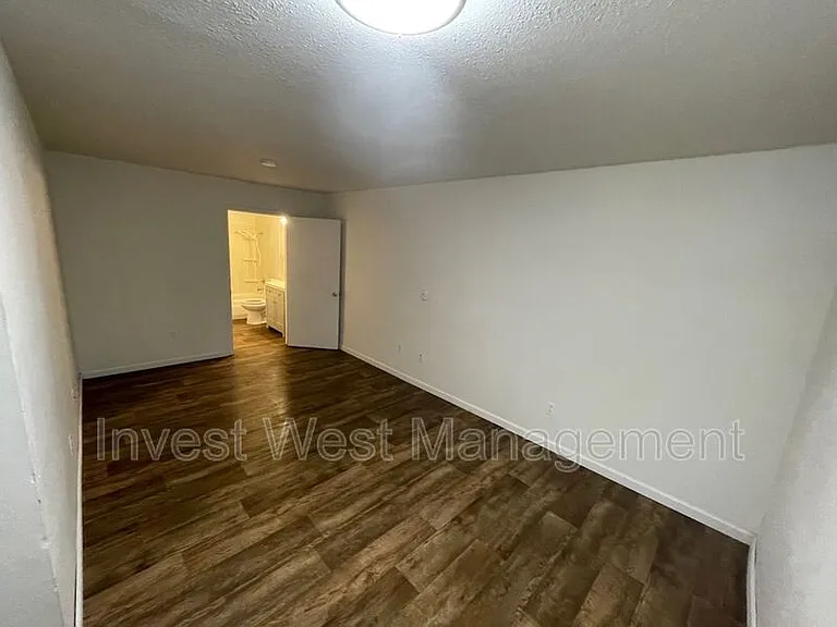 277 Main Ave #3 — Photo 4