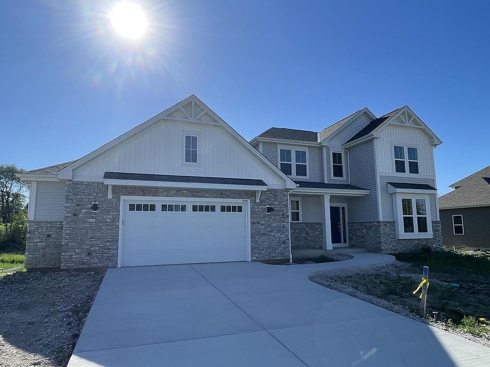 1st image of 9562 South Bergamont DRIVE