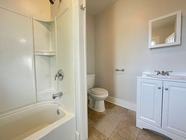 551 Somerville St #3 — Photo 22