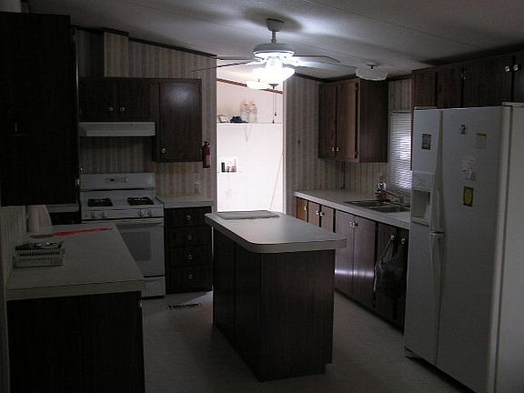 3rd image of 161 Sussex Rd