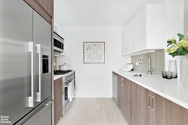Rented by Brown Harris Stevens | media 4