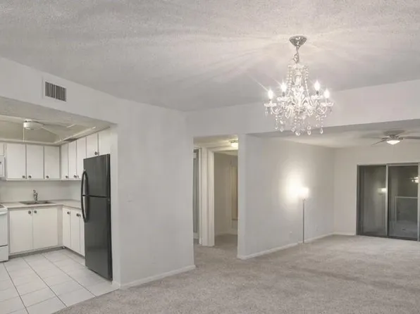 4281 NW 41st Street #419, Lauderdale Lakes, FL 33319