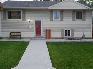 185 Leona Dr, Denver, CO 80221