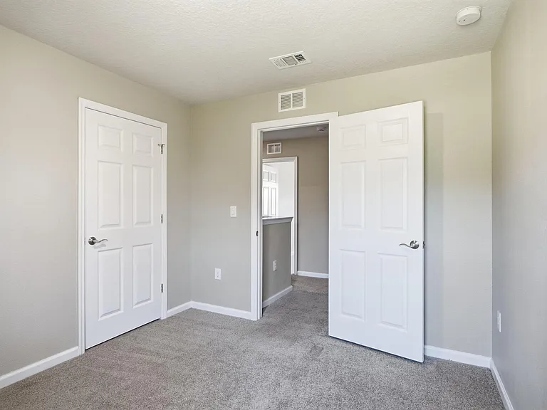 64 Foxhall Ln — Photo 25