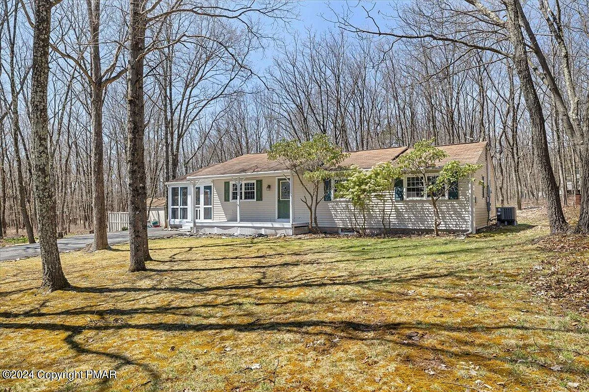141 Tumbleweed Dr photo 1