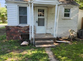 2425 1/2 W 3rd St N, Wichita, KS 67203