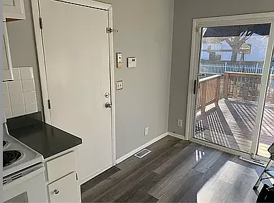 2731 Vassar Pl — Photo 6