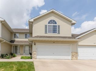 3610 Stoneview Cir SW, Cedar Rapids, IA 52404