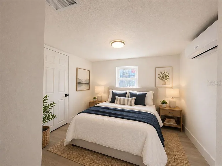 401 E Columbus Dr #2 — Photo 8