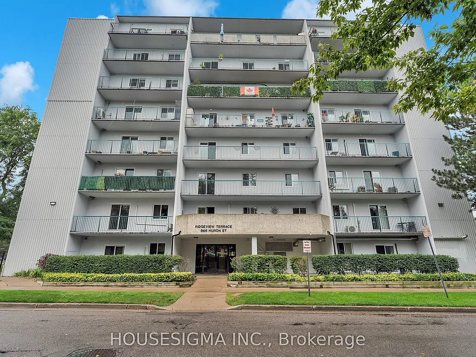 986 Huron St #201