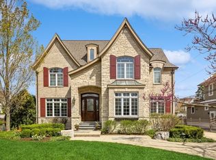 17 E North St, Hinsdale, IL 60521