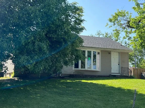 300 Trunk Dr, Dayton, OH 45431