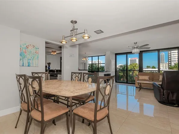 2017 S Ocean Dr APT 307, Hallandale, FL 33009