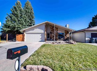 7107 Bomar Dr, Cheyenne, WY 82009