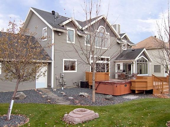 3rd image of 2619 Miller Dr N