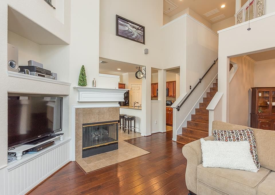 1st image of 8938 Silent Willow Ln