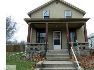339 N Bostwick St, Charlotte, MI 48813